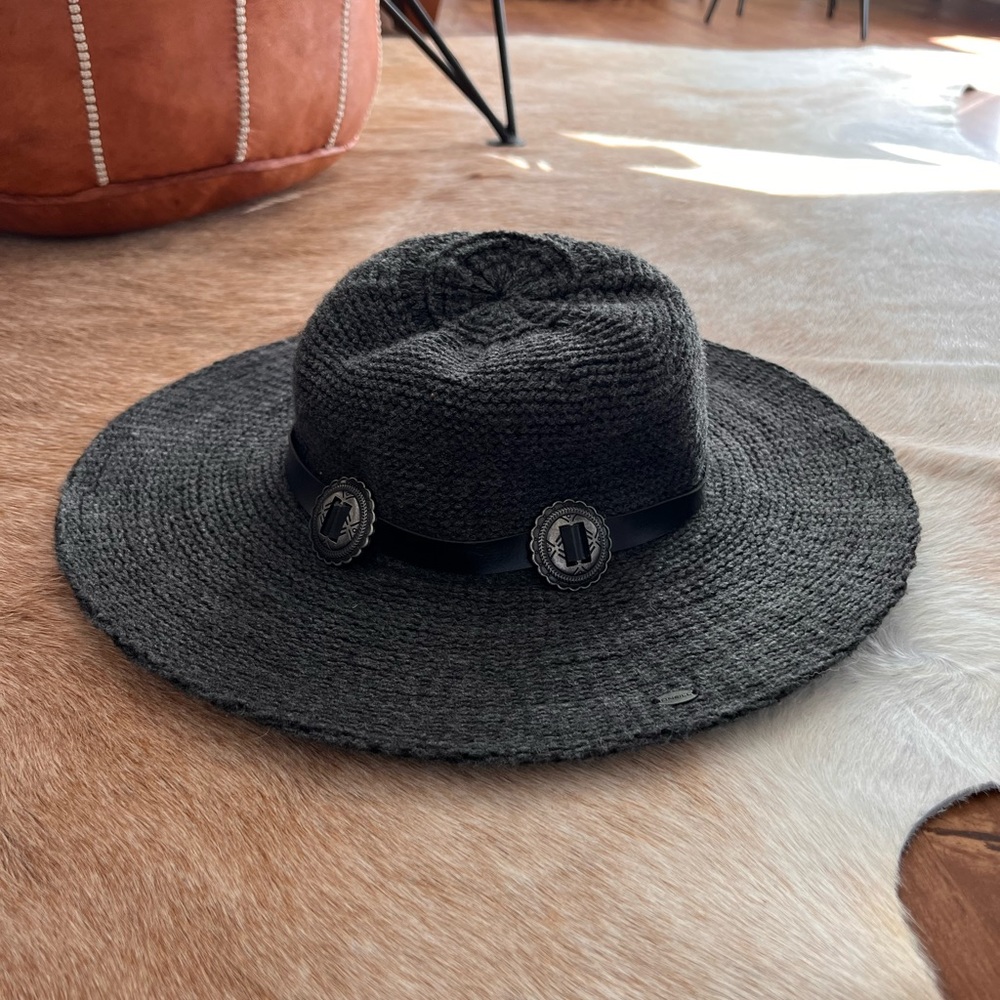 | O’Neill packable hat |